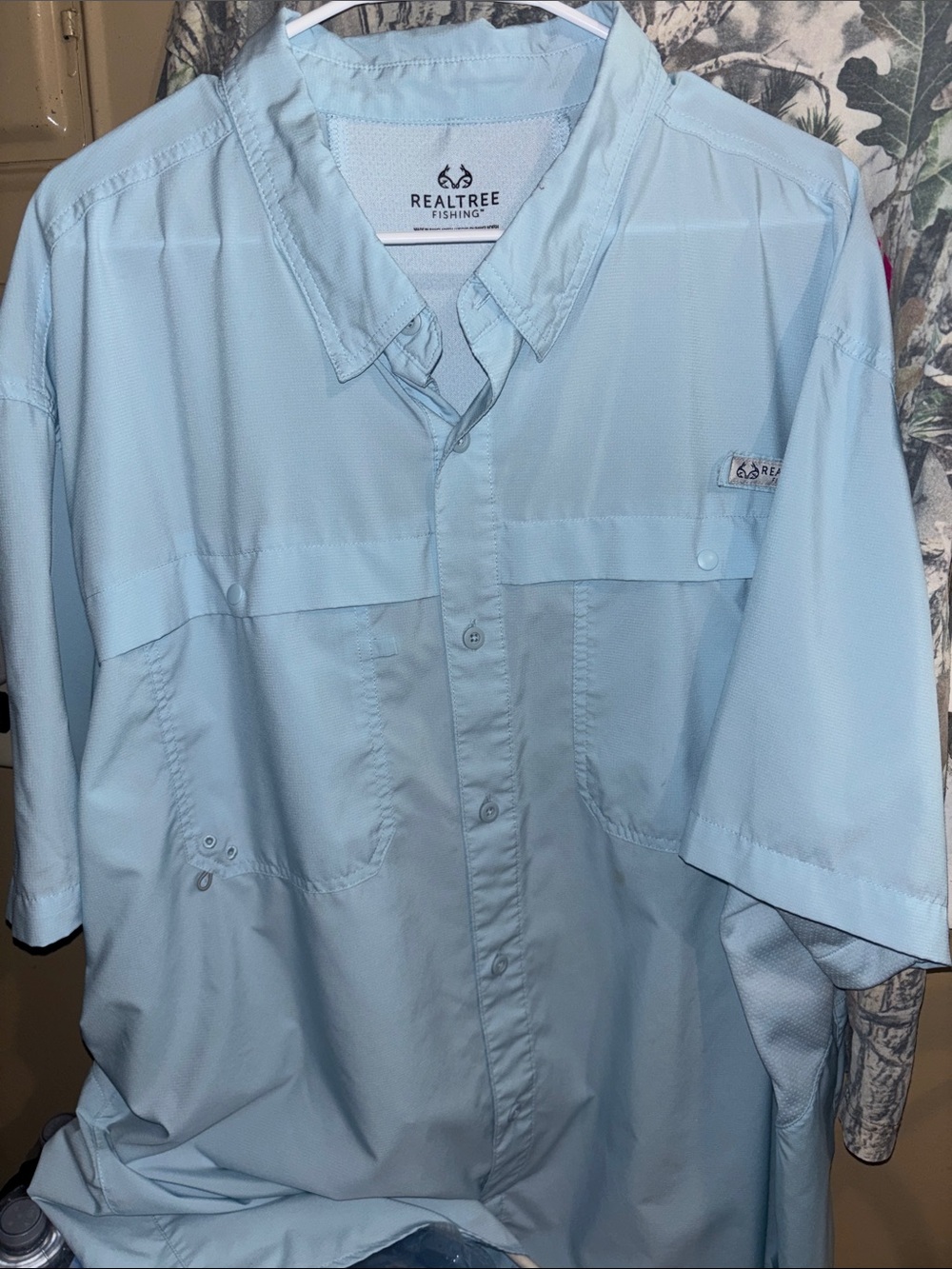 Realtree Light Blue Short-Sleeve Performance Button-Down Shirt